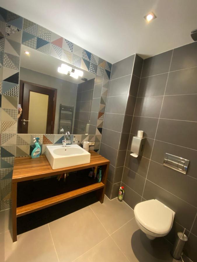 Golden Fish Apartmany Xia Plzen Exterior photo